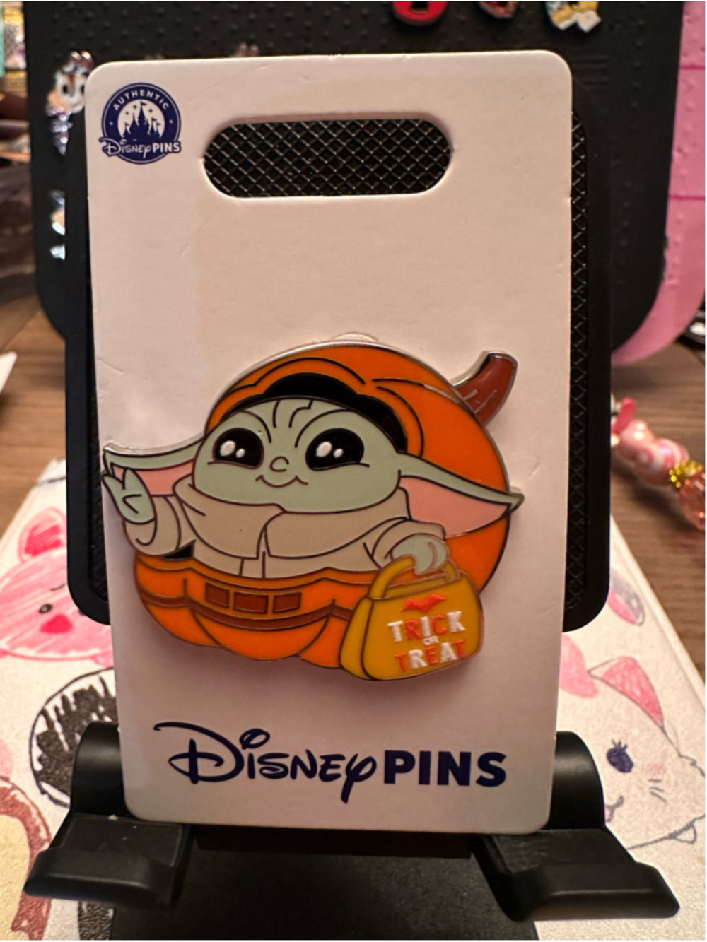 New 2026 Disney Parks Star Wars Halloween Grogu Pin